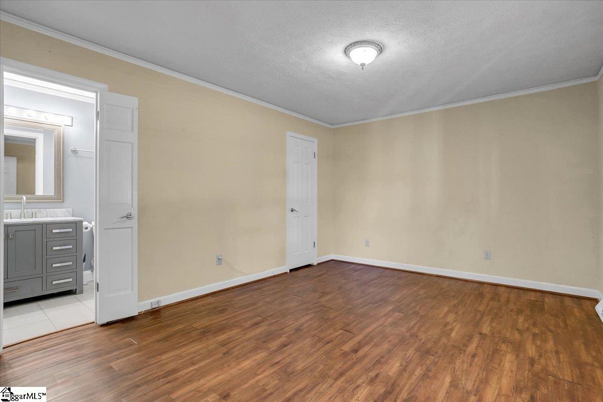 307 Devenger Road Greer, SC 29650 - Photo 7 of 50