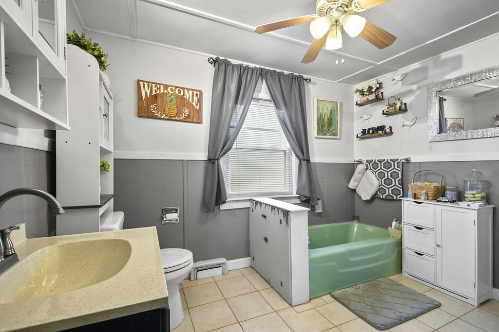 175 Providence Road Northbridge, MA 01588 - Photo 14 of 25 Gallery Image 14