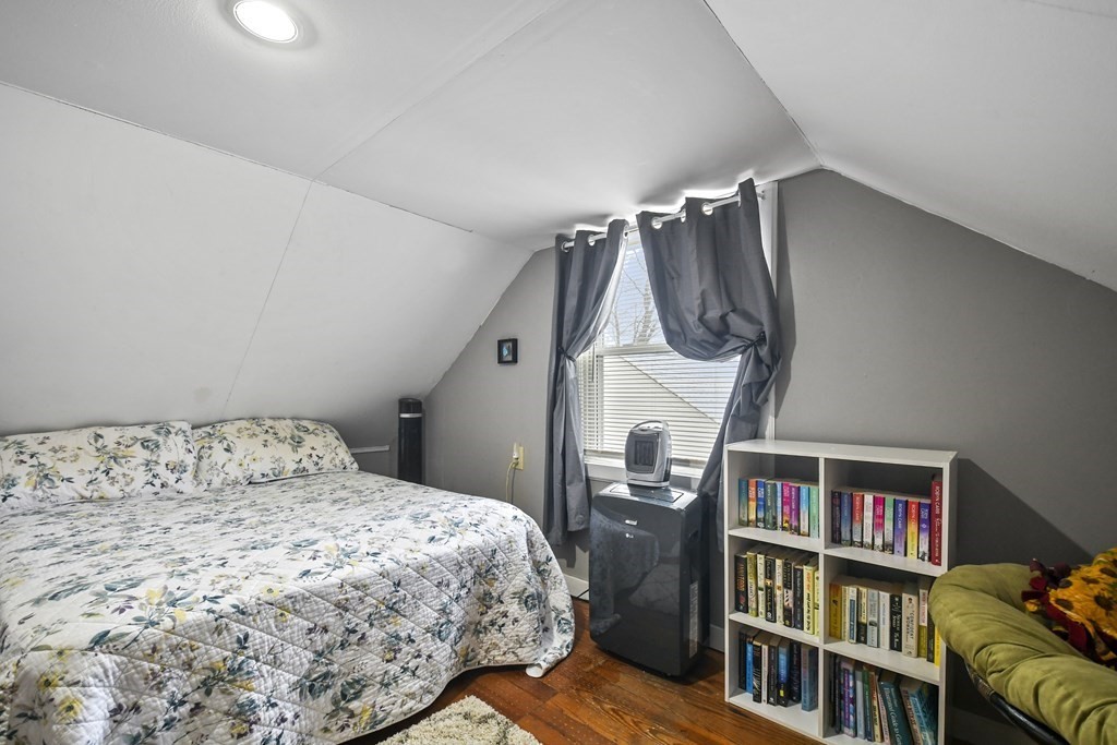 175 Providence Road Northbridge, MA 01588 - Photo 15 of 25 Gallery Image 15