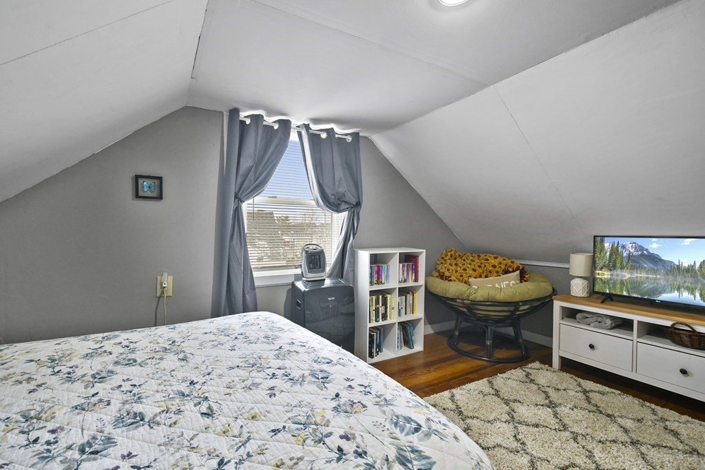 175 Providence Road Northbridge, MA 01588 - Photo 16 of 25 Gallery Image 16