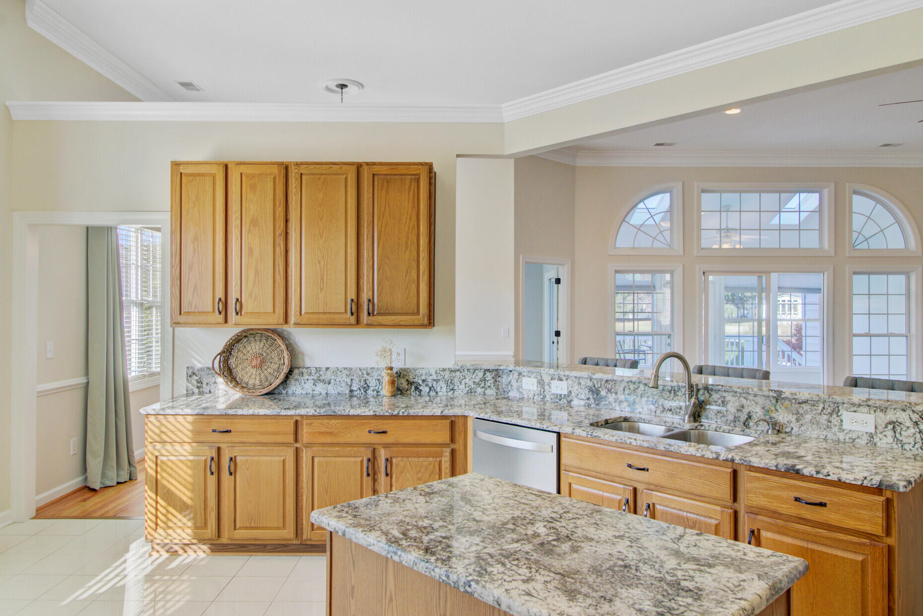 1549 Carolina Jasmine Road Mount Pleasant, SC 29464 - Photo 18 of 53 18_17_mls