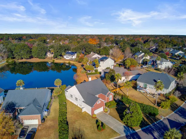$1,116,000 | 1549 Carolina Jasmine Road, Mount Pleasant, SC 29464