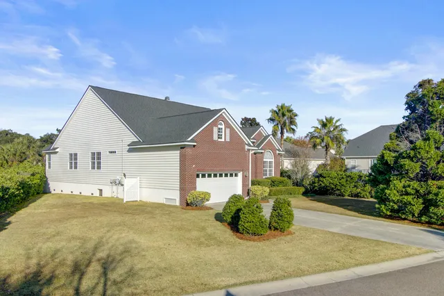 $1,116,000 | 1549 Carolina Jasmine Road, Mount Pleasant, SC 29464