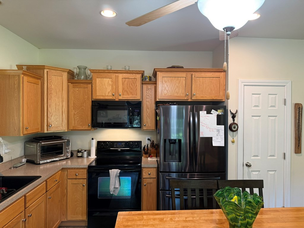 300 Hatfield Road Dalzell, SC 29040 - Photo 6 of 68 Gallery Image 6