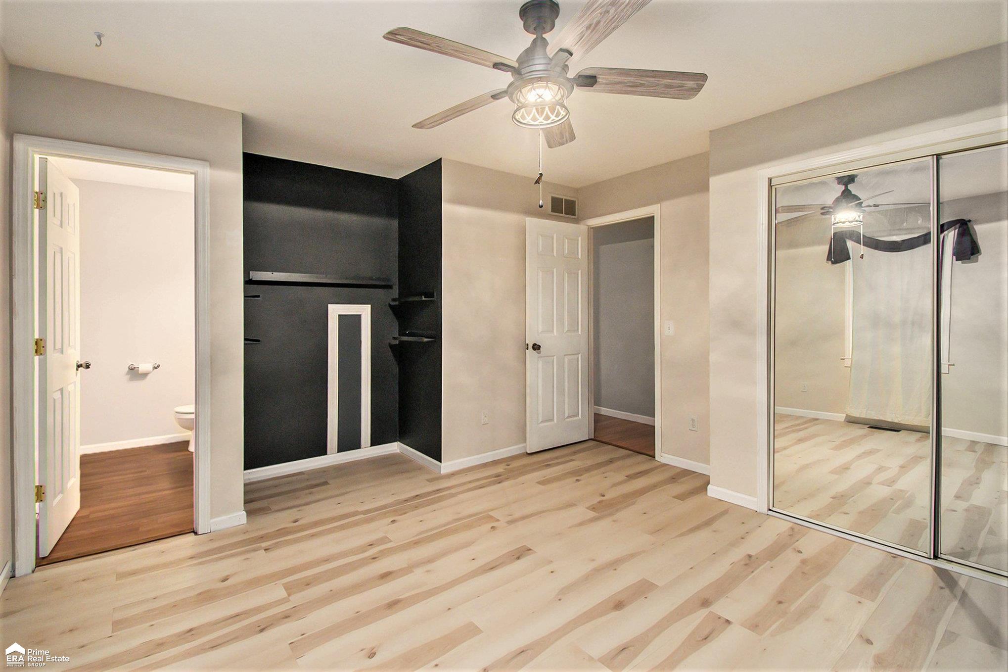 7109 West Mount Morris Road Flushing, MI 48433 - Photo 9 of 25 50125767-8.JPG