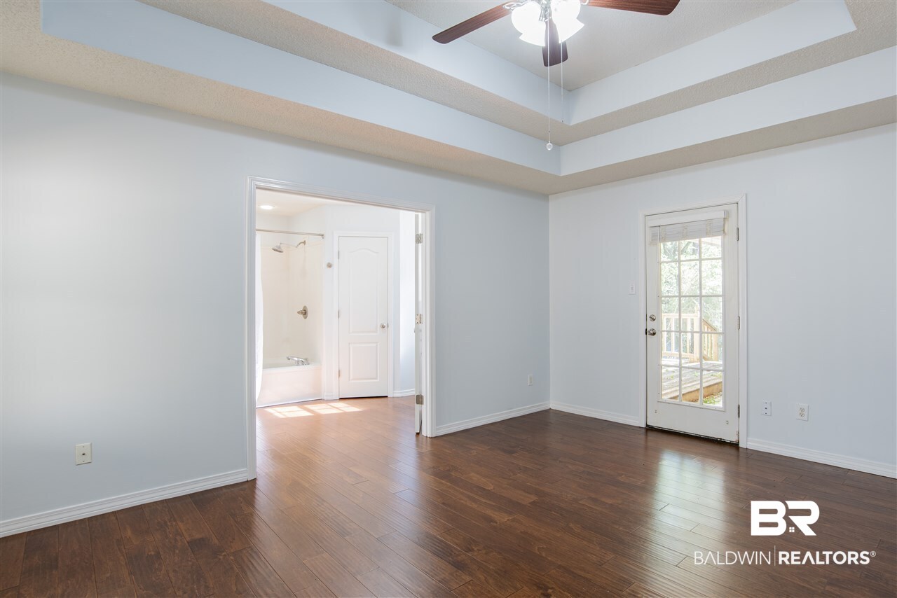 251 Ridgewood Drive Daphne, AL 36526 - Photo 10 of 21