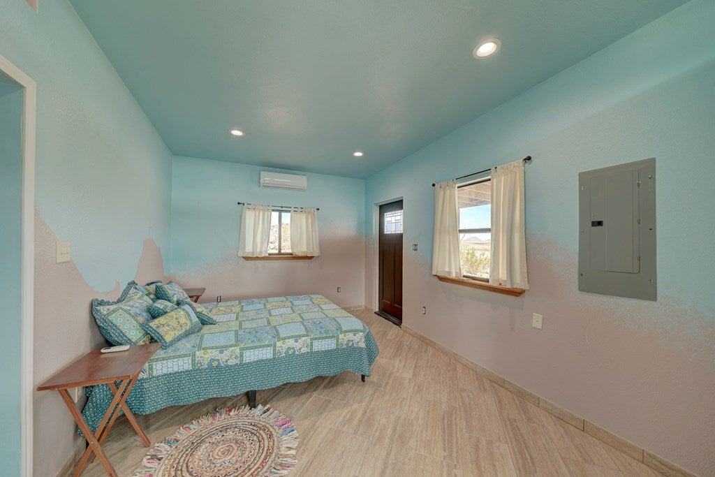 93 Rockin Ranch Road Alpine, TX 79830 - Photo 10 of 31 Gallery Image 10