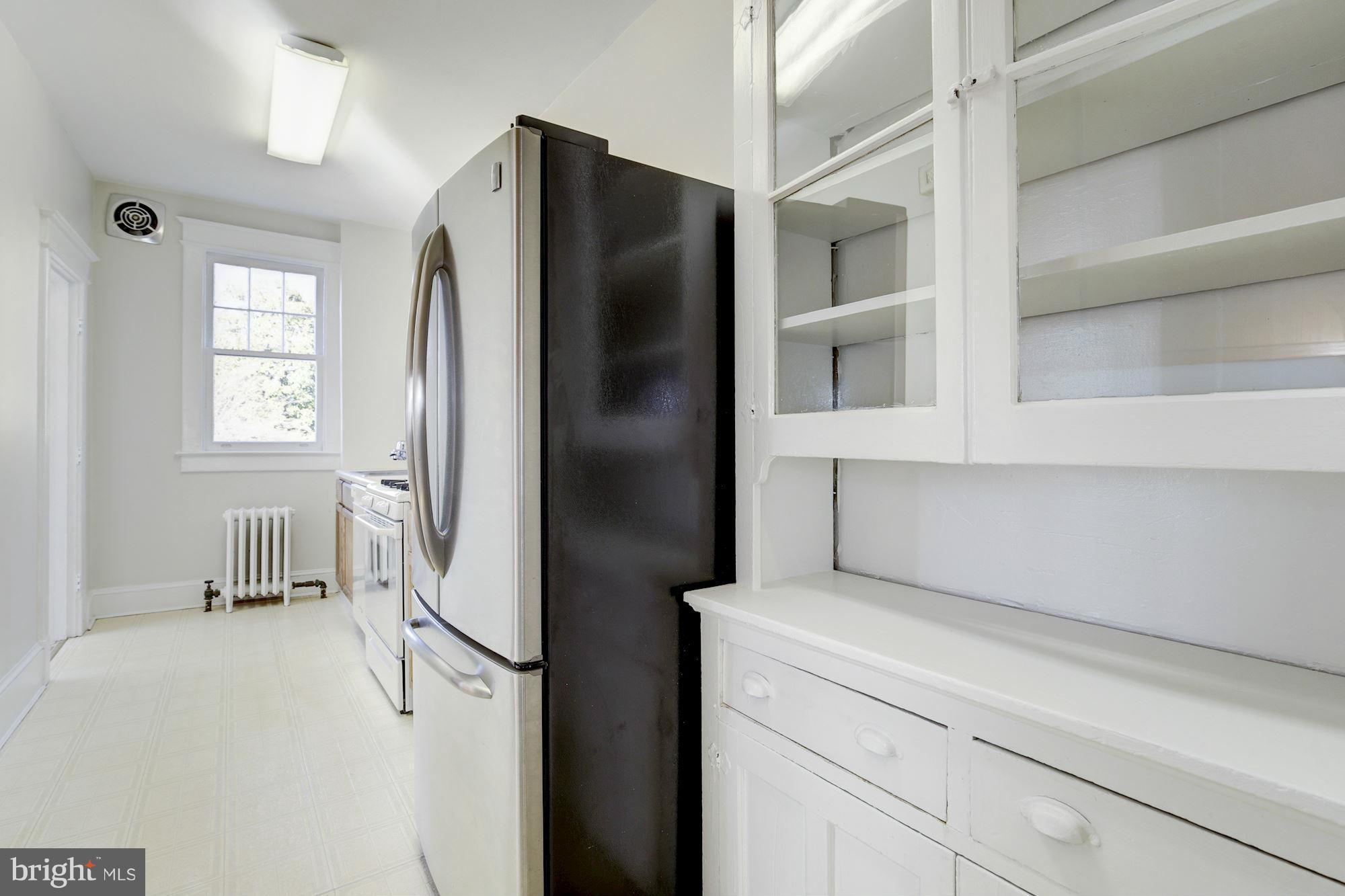 3837 Military Road Northwest Washington, DC 20015 - Photo 17 of 30 Kitchen