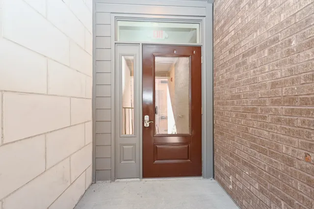 $1,750 | 1613 Marshall Hollow Drive, Unit 203, Nashville, TN 37203