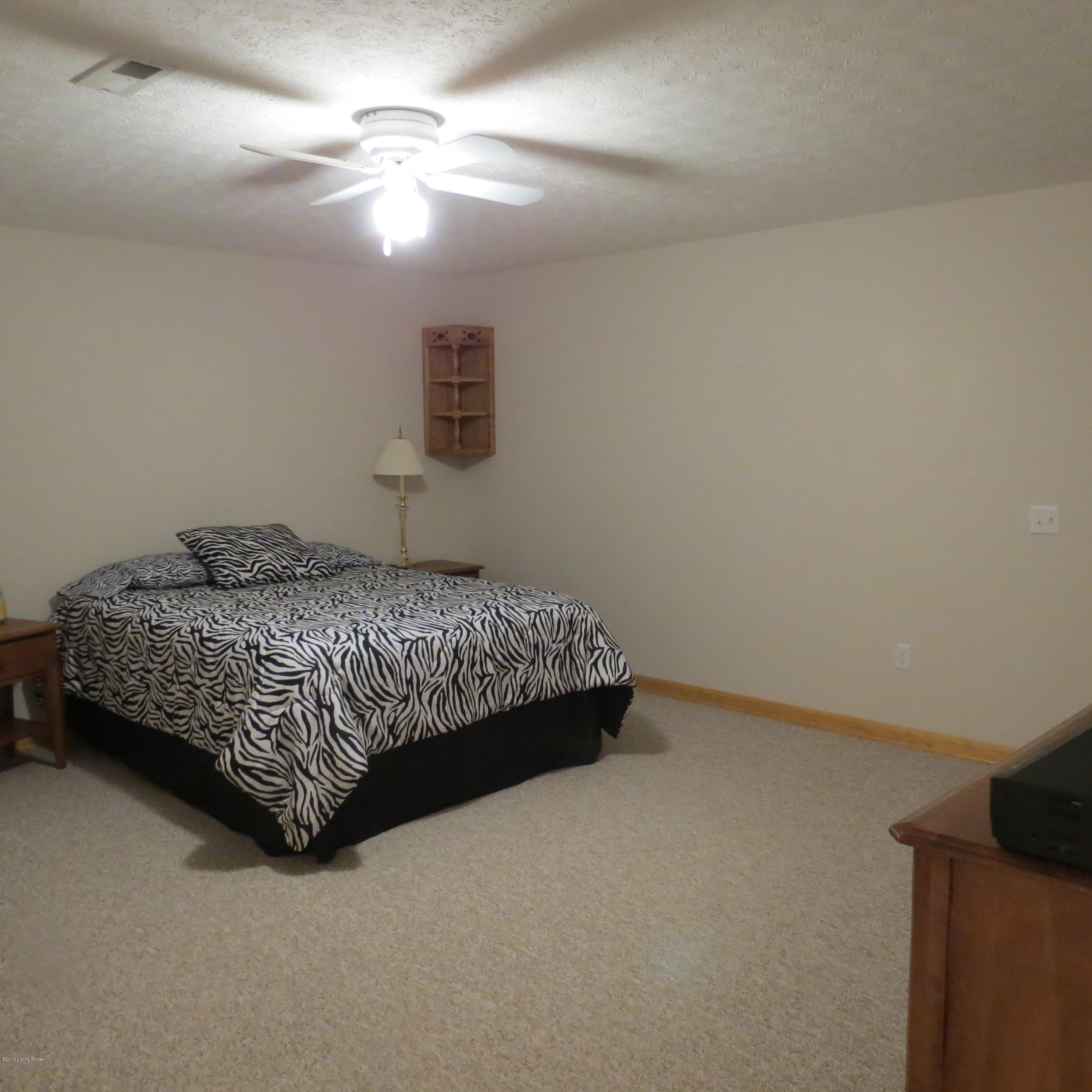 307 Lake Side Road Clarkson, KY 42726 - Photo 15 of 25 huge 3rd bedroom on lower level