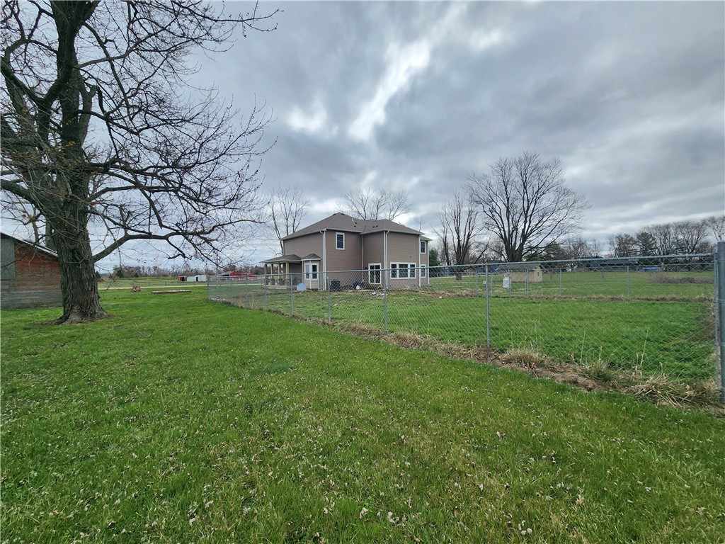 7441 Dodson Road Brookville, OH 45309 - Photo 6 of 50
