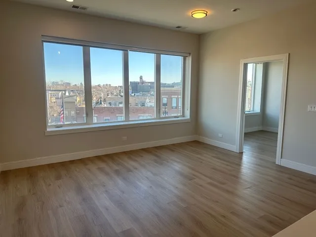 $2,950 | 4010 North Lincoln Avenue, Unit 406, Chicago, IL 60618