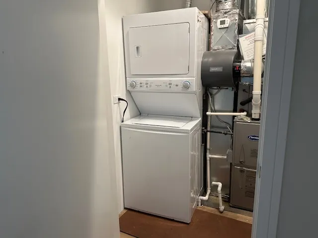 $2,950 | 4010 North Lincoln Avenue, Unit 406, Chicago, IL 60618