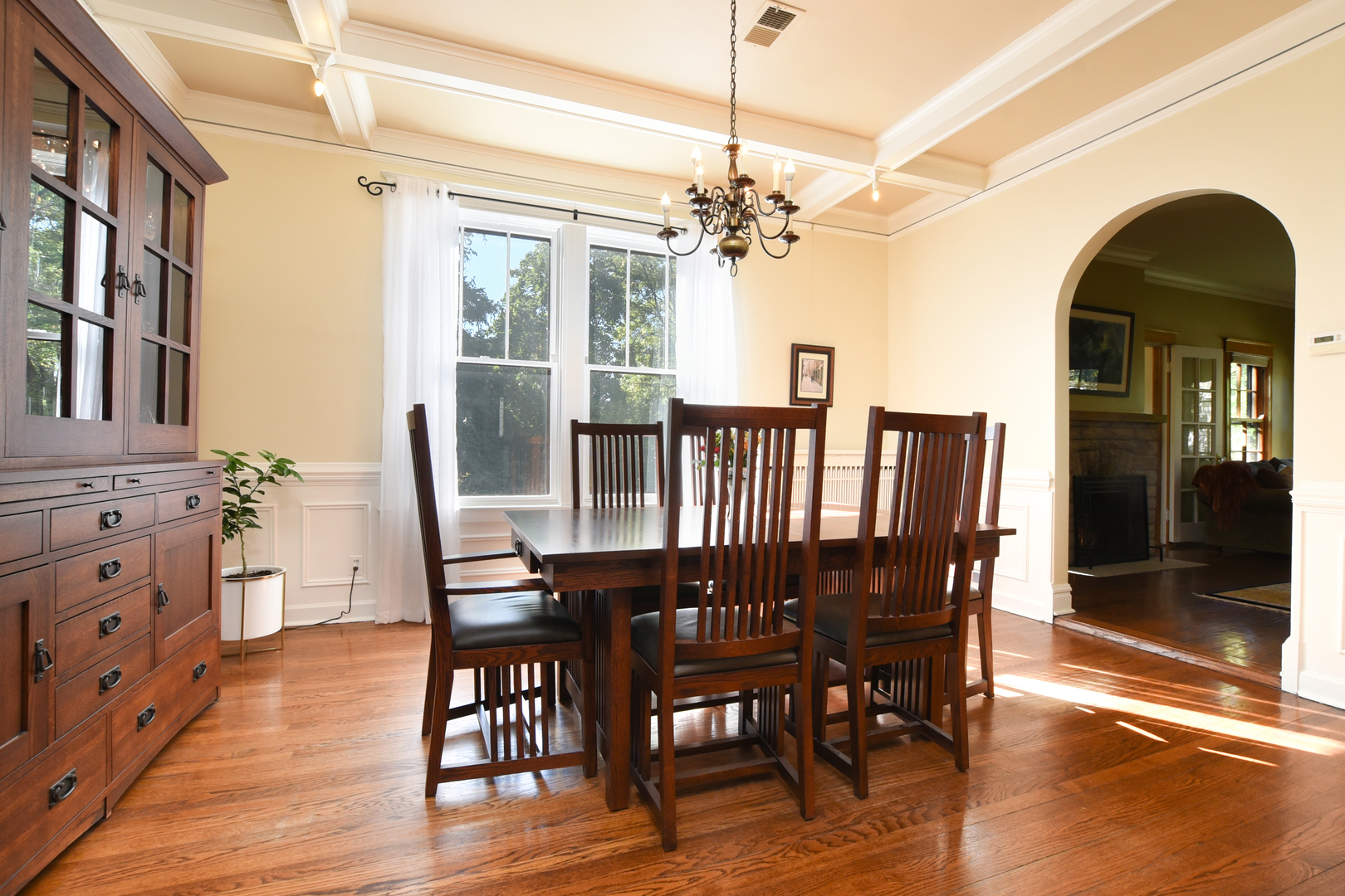 257 Bartram Road Riverside, IL 60546 - Photo 14 of 47