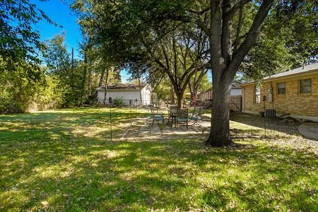 $255,000 | 341 Hurst Drive, Bedford, TX 76022