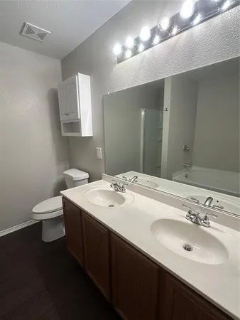 $1,895 | 12401 Steel Wood Lane, Rhome, TX 76078