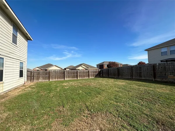 $1,895 | 12401 Steel Wood Lane, Rhome, TX 76078