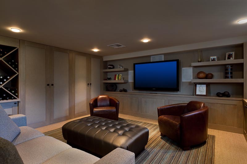 1021 Las Alturas Road Santa Barbara, CA 93103 - Photo 15 of 20 a living room with furniture and a flat screen tv