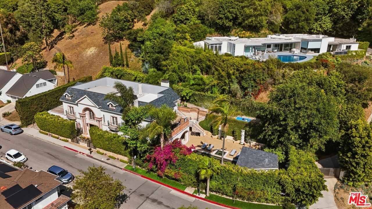 900 Chantilly Road Los Angeles, CA 90077 - Photo 45 of 46