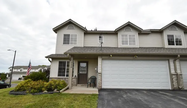 $215,900 | 1024 Amanda Court Southwest, Pine Island, MN 55963
