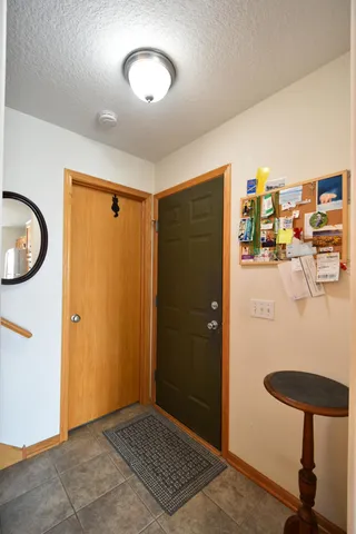 $209,900 | 1024 Amanda Court Southwest, Pine Island, MN 55963