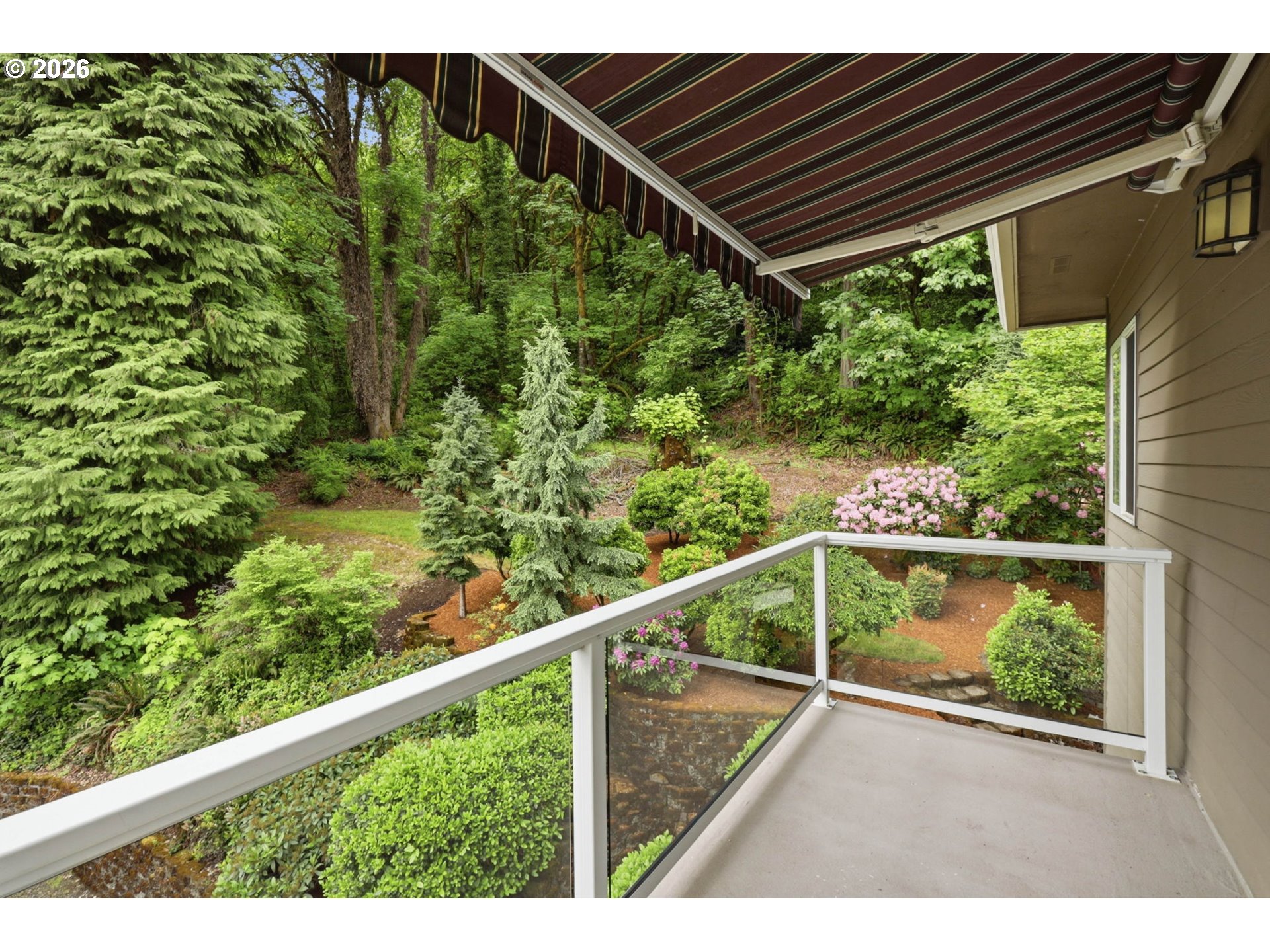 22868 Southwest Hillcrest Road West Linn, OR 97068 - Photo 33 of 48 Gallery Image 33
