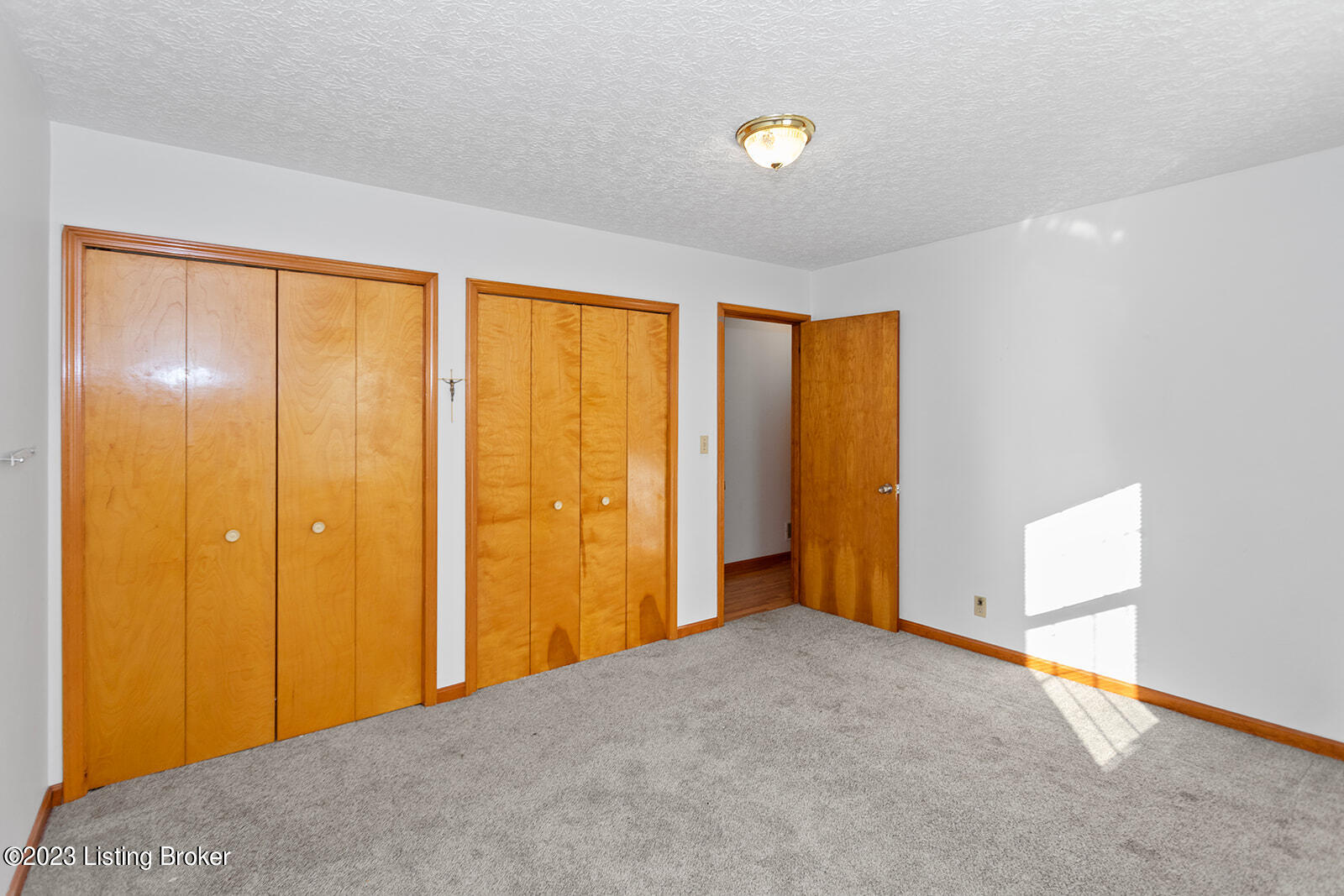 116 Pats Lane Mount Washington, KY 40047 - Photo 32 of 37 Primary bedroom