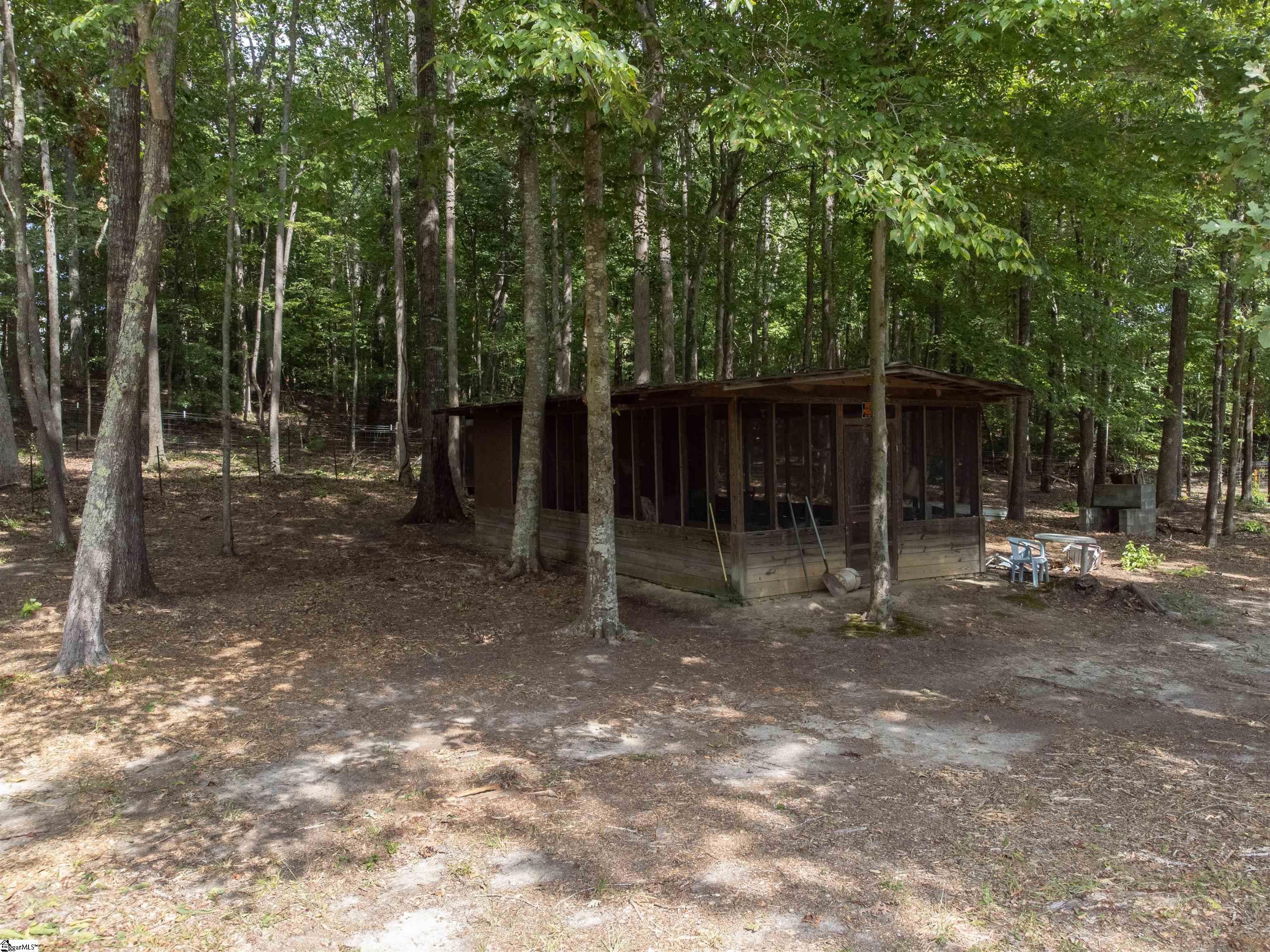 563 Compton Road Clinton, SC 29325 - Photo 11 of 18