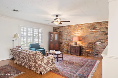 $170,000 | 302 East Magnolia Avenue, Abbeville, LA 70510