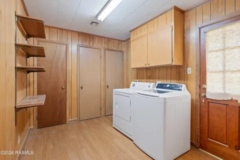 $170,000 | 302 East Magnolia Avenue, Abbeville, LA 70510