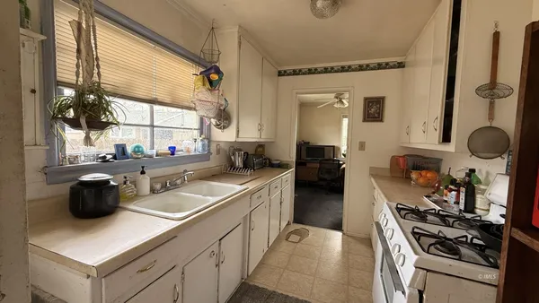 $525,000 | 325 East Pine Street, Bishop, CA 93514