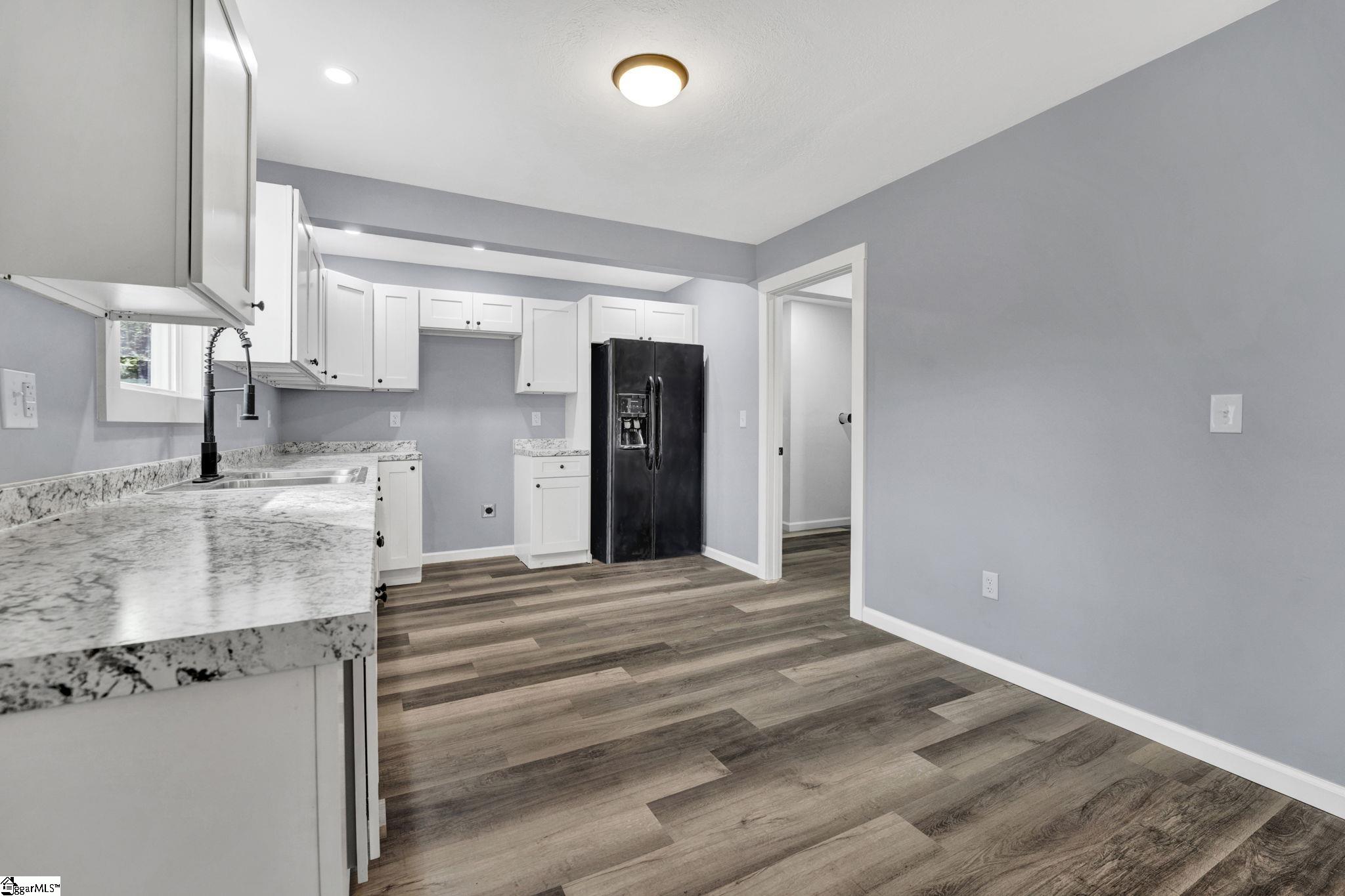 107 Bailey Circle Clinton, SC 29325 - Photo 16 of 32