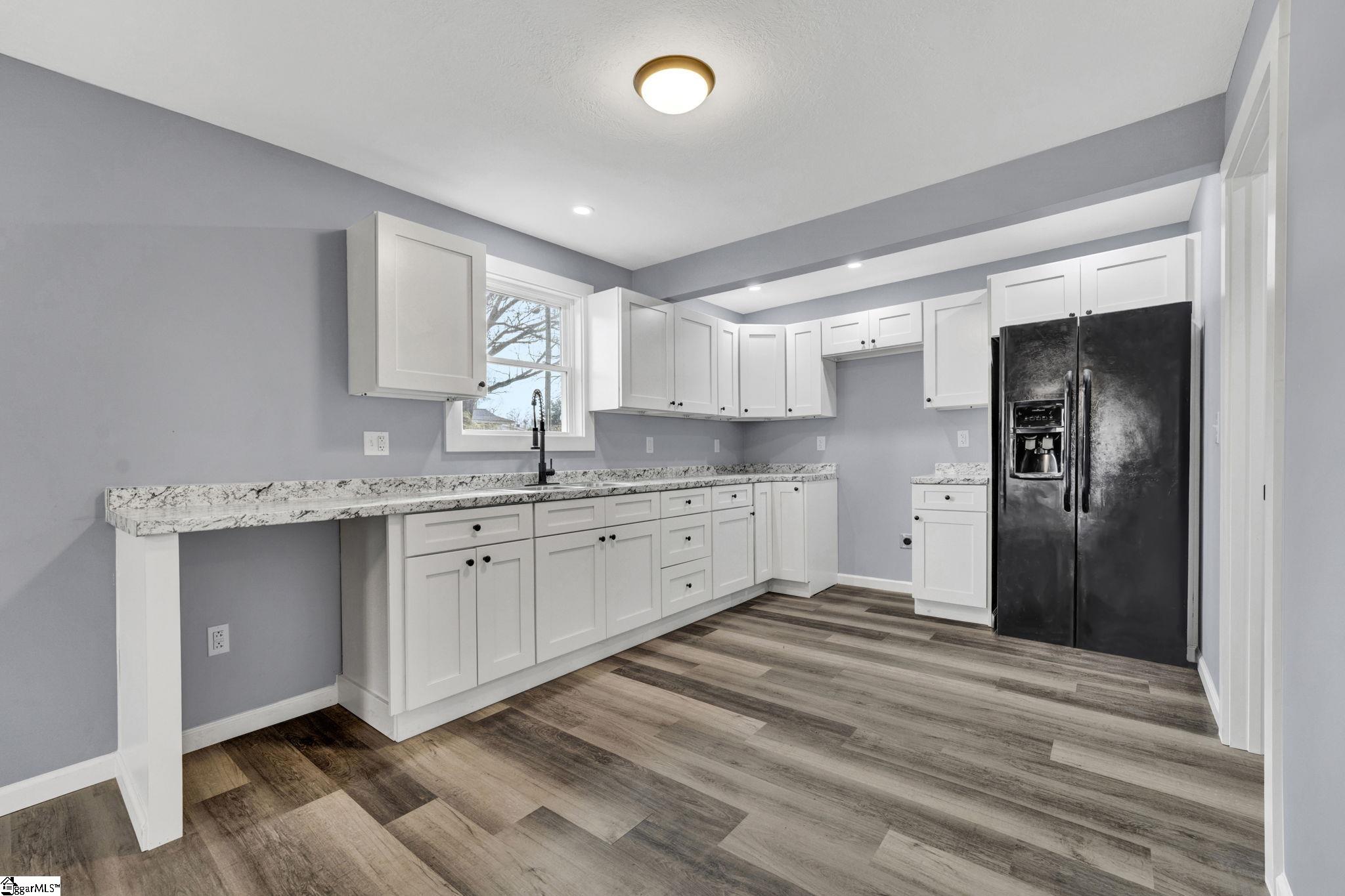 107 Bailey Circle Clinton, SC 29325 - Photo 17 of 32