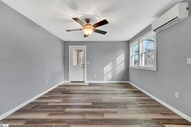 $190,000 | 107 Bailey Circle, Clinton, SC 29325