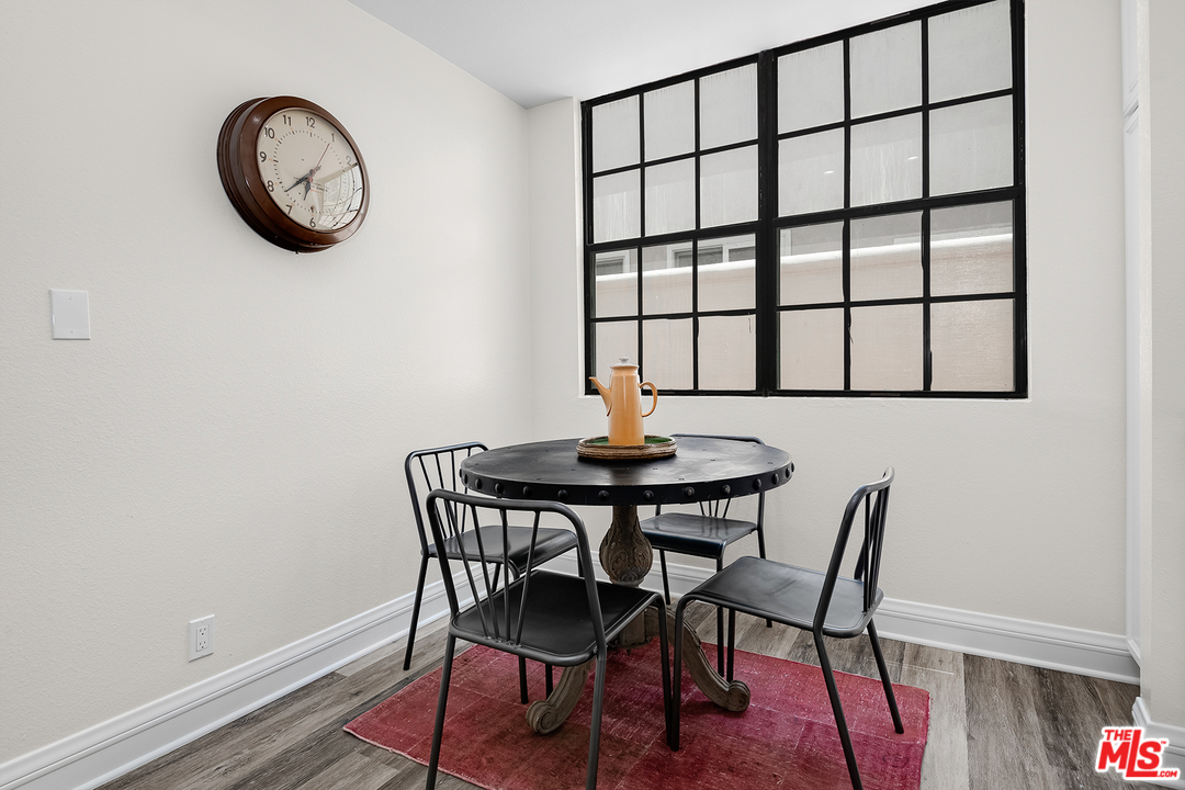 930 20th Street, Unit 4 Santa Monica, CA 90403 - Photo 13 of 27