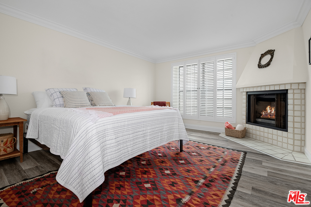 930 20th Street, Unit 4 Santa Monica, CA 90403 - Photo 14 of 27