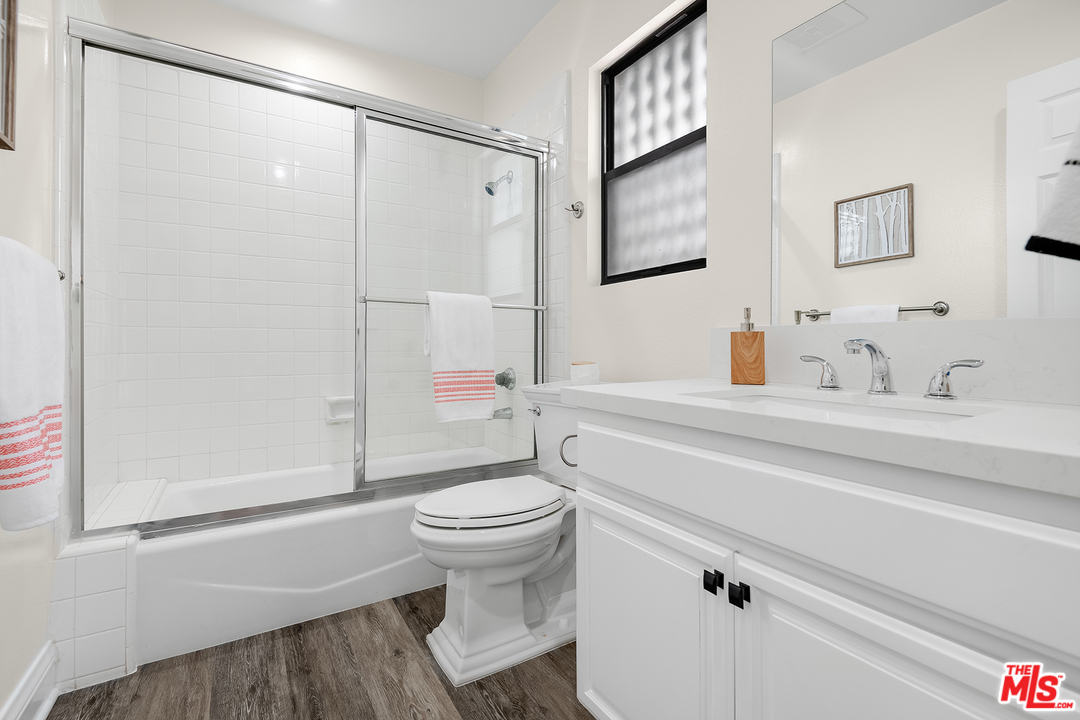 930 20th Street, Unit 4 Santa Monica, CA 90403 - Photo 21 of 27