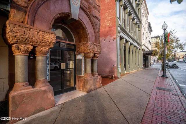 $365,000 | 21 North Front Street, Unit 3B1, Wilmington, NC 28401