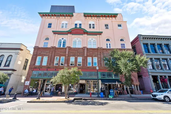 $365,000 | 21 North Front Street, Unit 3B1, Wilmington, NC 28401