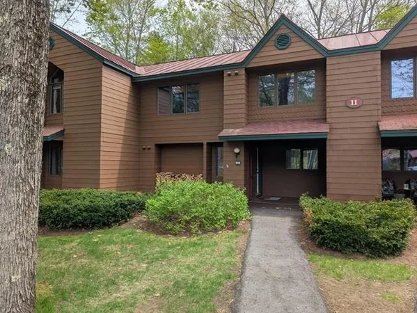 $534,500 | 11 Cascade Drive, Unit 288, North Woodstock, NH 03262
