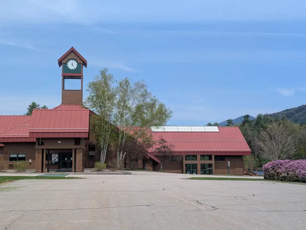 $534,500 | 11 Cascade Drive, Unit 288, North Woodstock, NH 03262