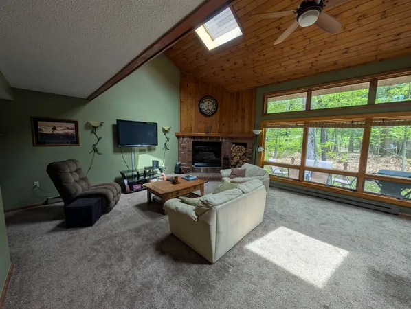 $534,500 | 11 Cascade Drive, Unit 288, North Woodstock, NH 03262