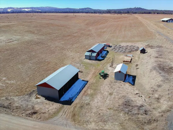 $249,900 | 21200 North Division Road, Colbert, WA 99005