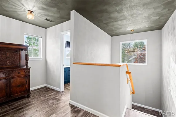 $355,000 | 808 Fieldview Drive, Smithton, IL 62285
