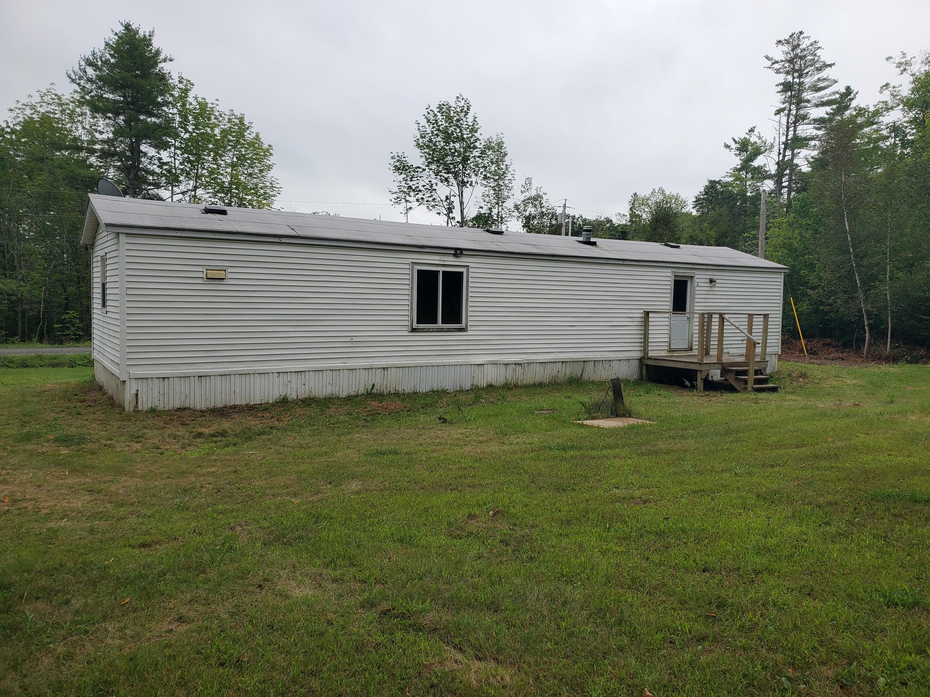 286 Ballard Road St. Albans, ME 04971 - Photo 6 of 23 20220826_115917