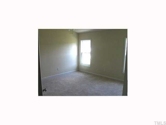 6046 San Marcos Way Raleigh, NC 27616 - Photo 6 of 8 Gallery Image 6
