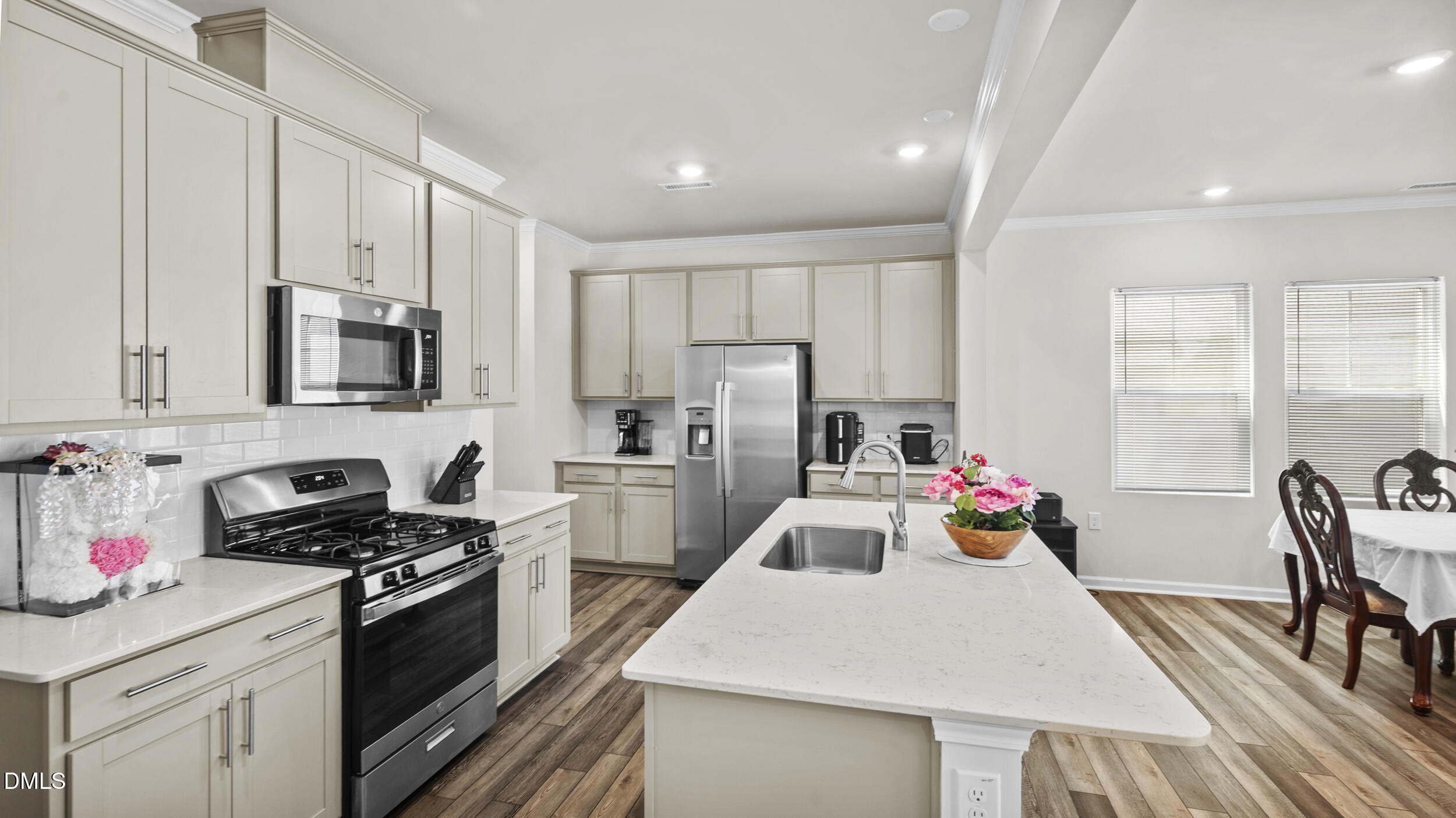 333 Glacier Lk Drive Raleigh, NC 27610 - Photo 5 of 32 23__dsc5980