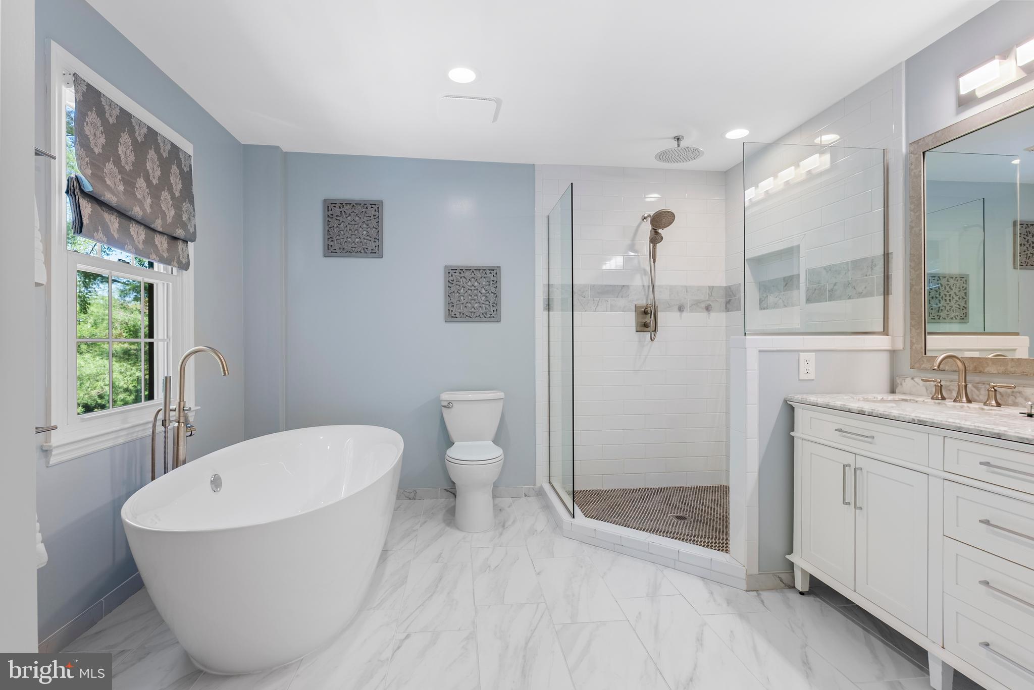 13716 Princess Anne Way Phoenix, MD 21131 - Photo 24 of 54 Primary bath