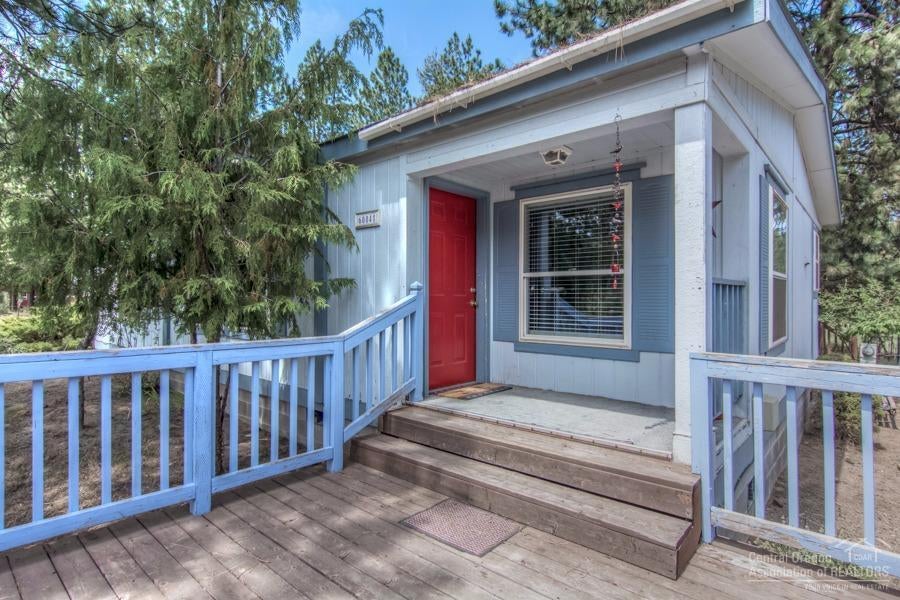 60041 Hopi Road Bend, OR 97702 - Photo 4 of 19 Additional Photo