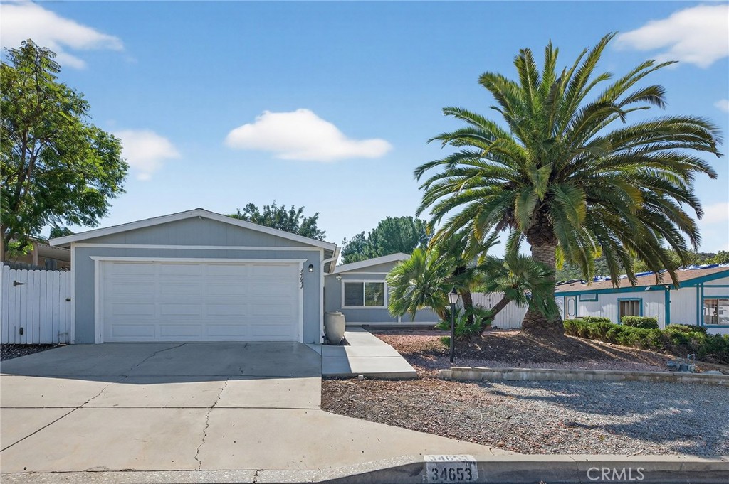 34653 The Farm Road Wildomar, CA 92595 - Photo 2 of 54